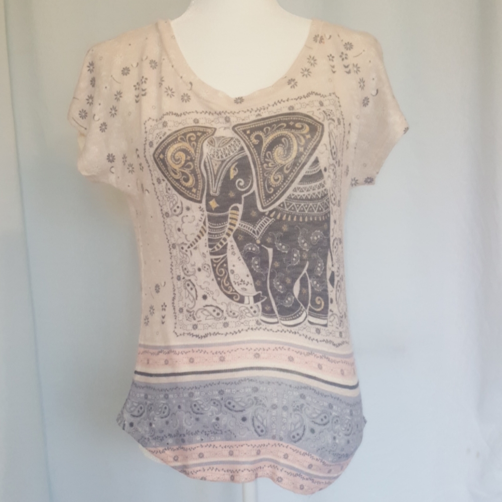 2/$10🌴Glaze Indian Elephant graphic soft tee